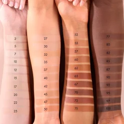 Catrice Invisible Cover 040N Foundation