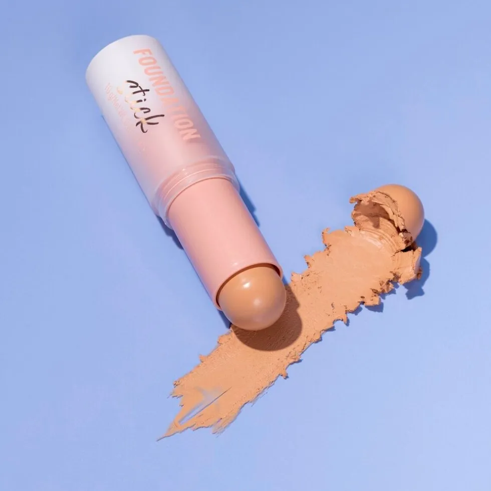 Essence 160 Foundation Stick