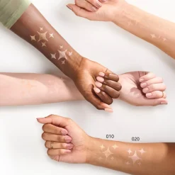 Essence Baby Got Glow 010 Golden Aura Highlight Stick